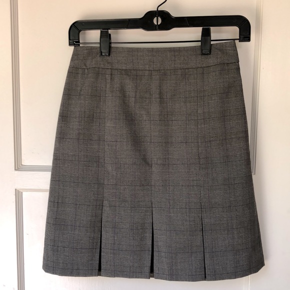 LOFT Dresses & Skirts - Ann Taylor Loft skirt